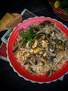 صورة لوصفة الأرز المفلفل بالفطر