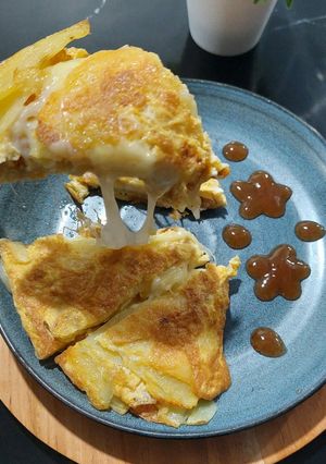 Foto resep Potato Cheese Omelette