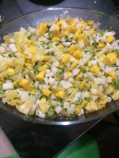 Una foto de Ensalada de jícama con mango