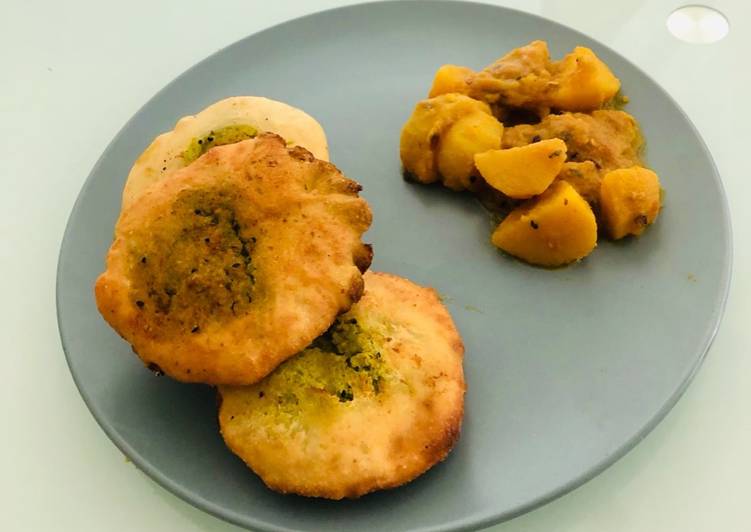 Green Peas Kachori