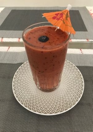 Una foto de Jugo de Lúcuma y Arándanos #RECETASCONFRUTA