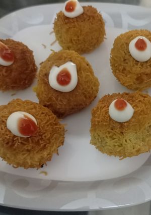 A picture of Kurkure Paneer Bombs.