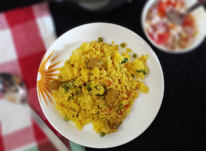 A picture of Soya chunks veg pulav.