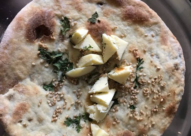 Steps to Make Speedy Amritsari kulcha