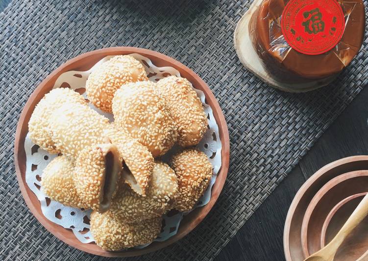 Mochi goreng / onde wijen / kue keranjang goreng