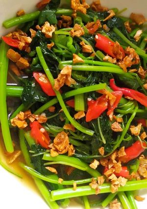 Foto resep Garlic Spinach