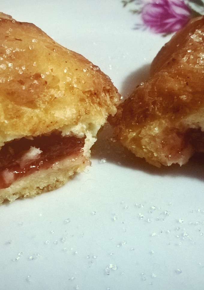 Una foto de Tortas fritas Rellenas de Membrillo