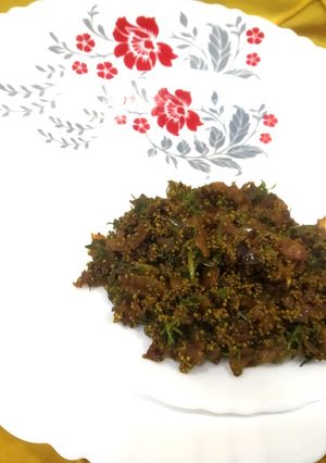 गाभोळी रान भाजी (Gabholi Raan Bhaji Recipe In Marathi) रेसिपी चे मुख्य फोटो 