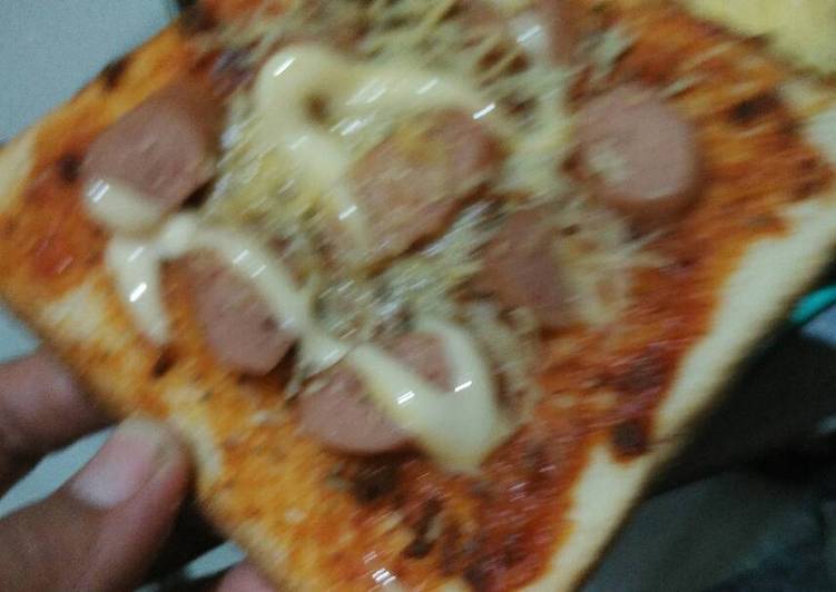 Pizza roti tawar crispy