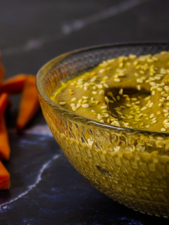 Una foto de Baba ganoush o hummus de berenjena