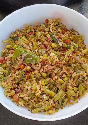 A picture of Broad beans fry.