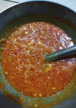 A picture of Sev Tamatar ki Sabji.
