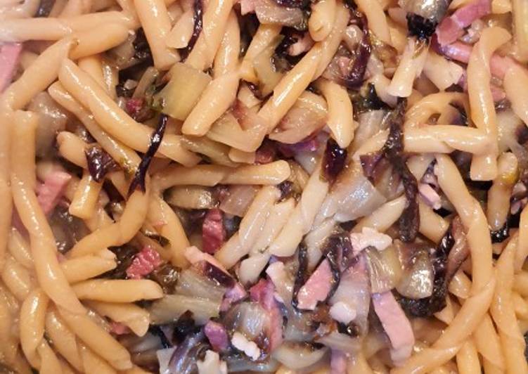 Easiest Way to Prepare Ultimate Fusilli napoletani con spek e radicchio