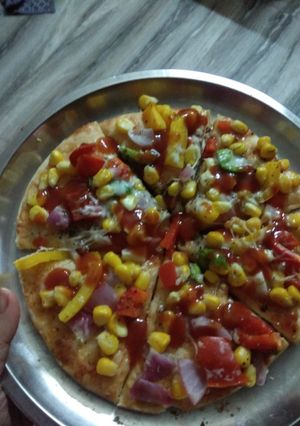 A picture of Veg pizza.