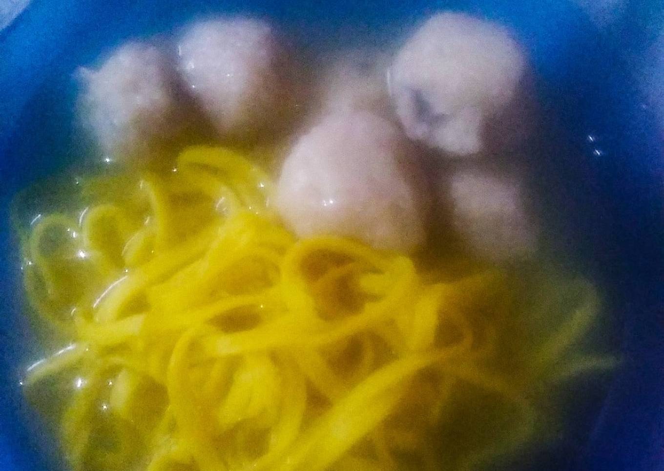 Bakso patin mie kuning