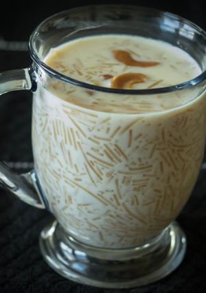 A picture of Vermicelli Payasam / Semiya payasam.