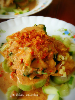 Foto resep Tahu Telor Bumbu Rujak Madura