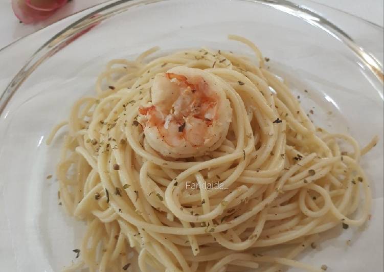 Resep Spaghetti aglio olio udang Anti Gagal