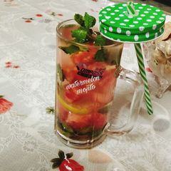 A picture of Watermelon 🍉 🍉🍉🍻🍻 mojito.