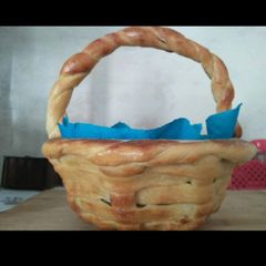 A picture of Baked basket.