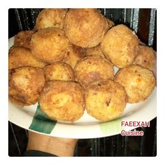 A picture of Yam ball.