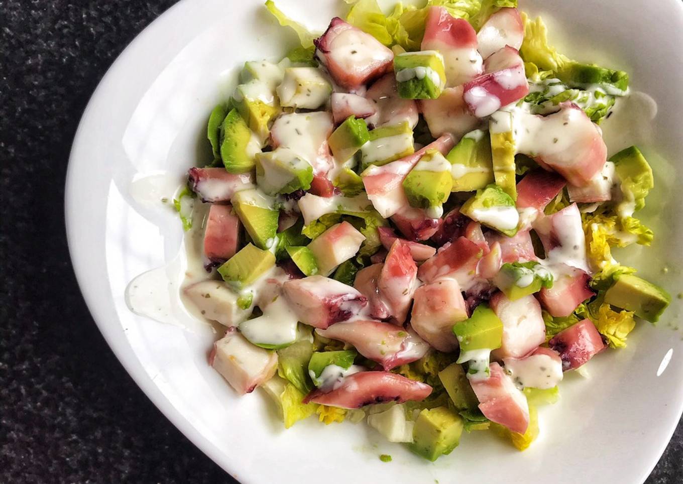 Ensalada de pulpo y aguacate 🥑 🐙