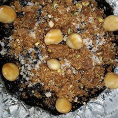 A picture of Dates dry fruits sweet.