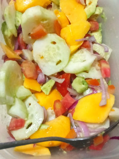 A picture of Mango vegetable salad 🥗.