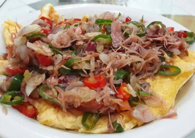 Anti Ribet, Buat Telur Dadar Sambel Matah Jaung Menu Enak Dan Mudah Dibuat