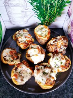 Une photo de Pommes de terre farcies ☺️