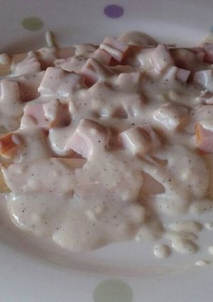 Una foto de Espárragos blancos con bechamel de queso