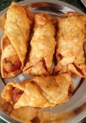 जालीदार समोसा (jalidar samosa recipe in Hindi) रेसिपी मुख्य फोटो