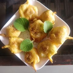 A picture of Ajwain leaves bhajia.