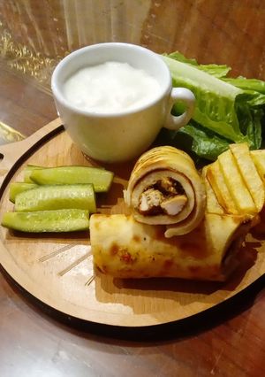 A picture of Chicken Shawarma.