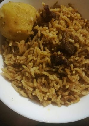 A picture of Beef pilau.