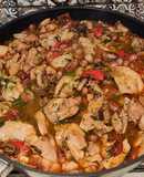 Курочка тушкована з овочами та соусом унагі😘