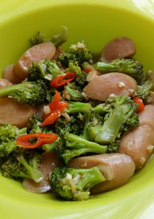 Foto resep Tumis Brokoli Sosis
