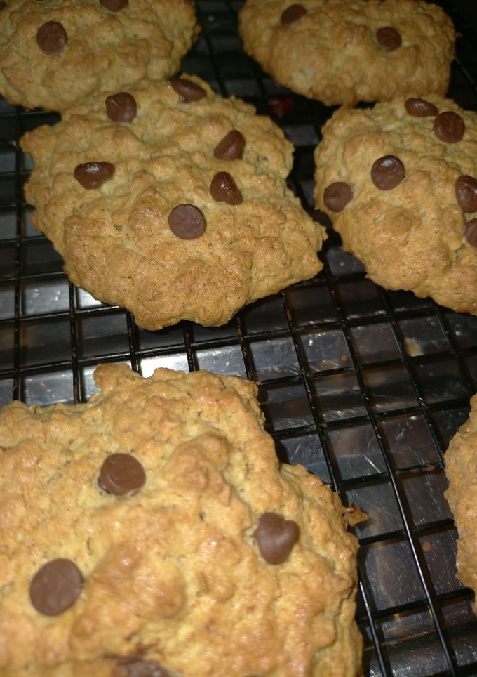 Una foto de Galletitas de avena, mandarina y chocolate