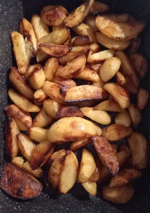 Mézzel sült burgonya recept fotója