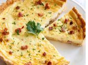 A picture of quiche crust