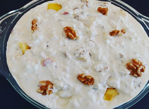 Una foto de Postre de Queso Cottage y Piña
