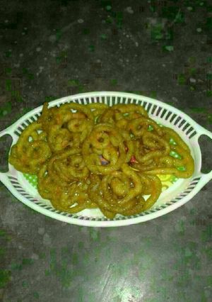 A picture of Instant jalebi.
