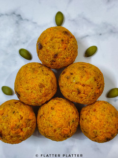 A picture of Carrot bliss balls.