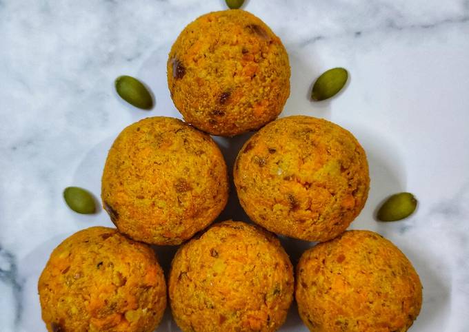 Carrot bliss balls