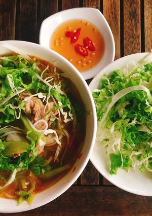 Hình của món Bún sườn bung phiên bản lỗi.