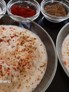 દહીં વડા (Dahi Vada Recipe In Gujarati) રેસીપી મુખ્ય ફોટો