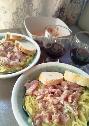 Una foto de Pasta Carbonara Súper Rápida
