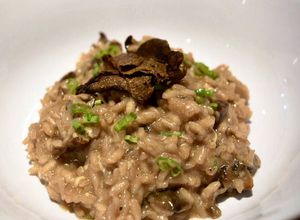 Una foto de Risotto de Hongos de Pino