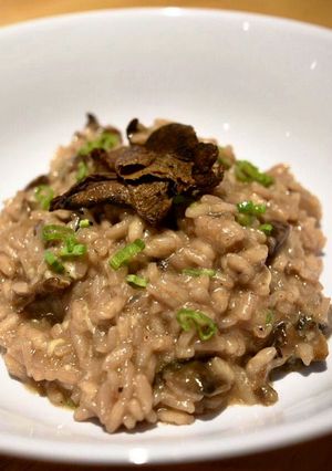 Una foto de Risotto de Hongos de Pino