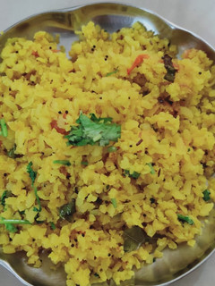 ઈન્દોરી પૌવા (Indori Pauva Recipe In Gujarati) રેસીપી મુખ્ય ફોટો